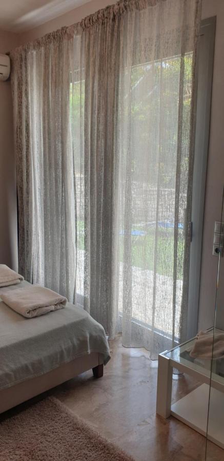 Angela Apartments Pool Gardens And Sea Views アギオス・ステファノス エクステリア 写真